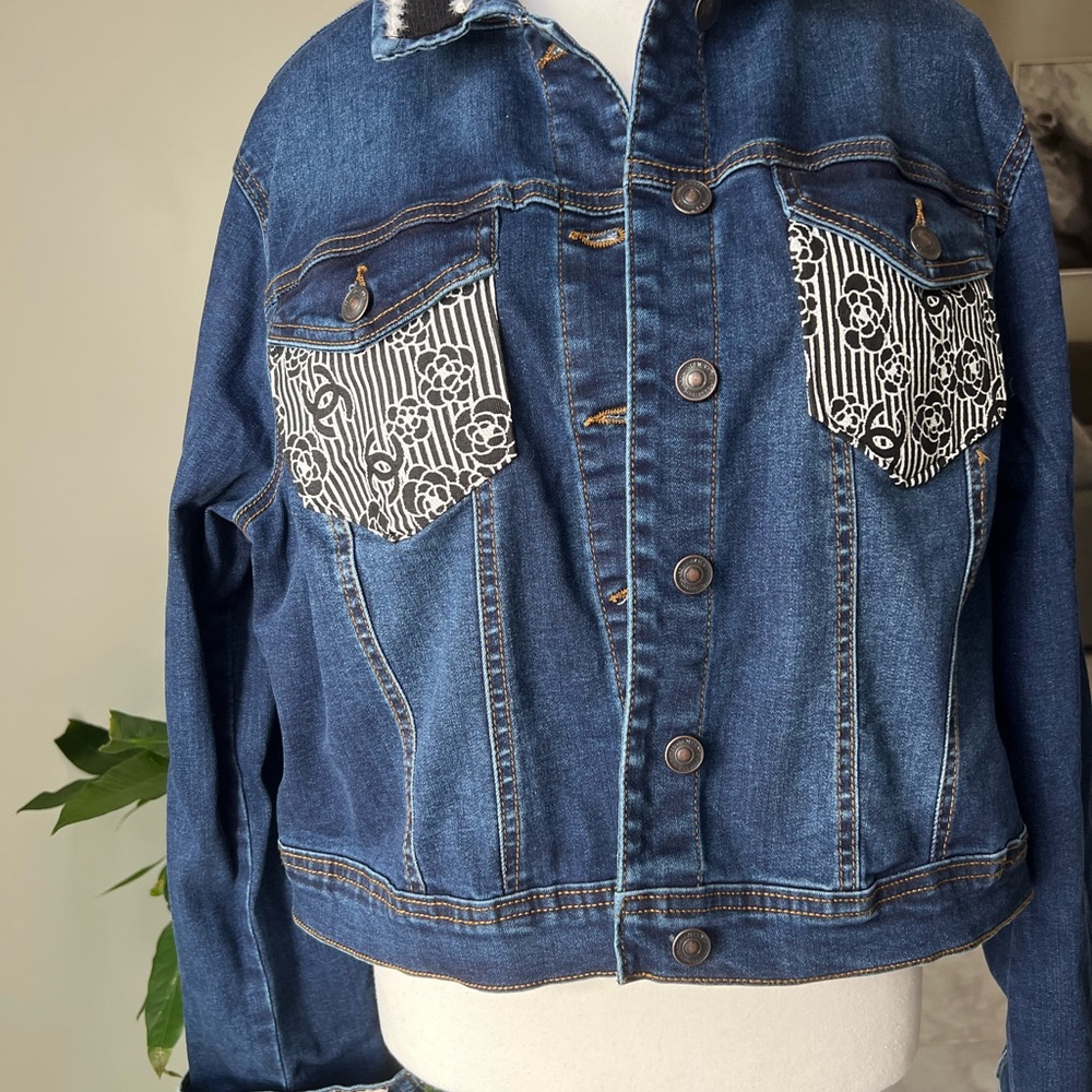 Denim Couture Jacket – Pearl Logo & Luxe Collar Detail - Picture 12 of 12
